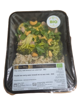 VOORBESTELLING 05/12 -...