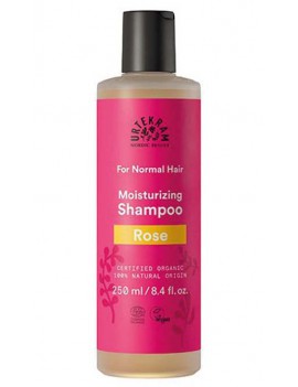 SHAMPOOING A LA ROSE...